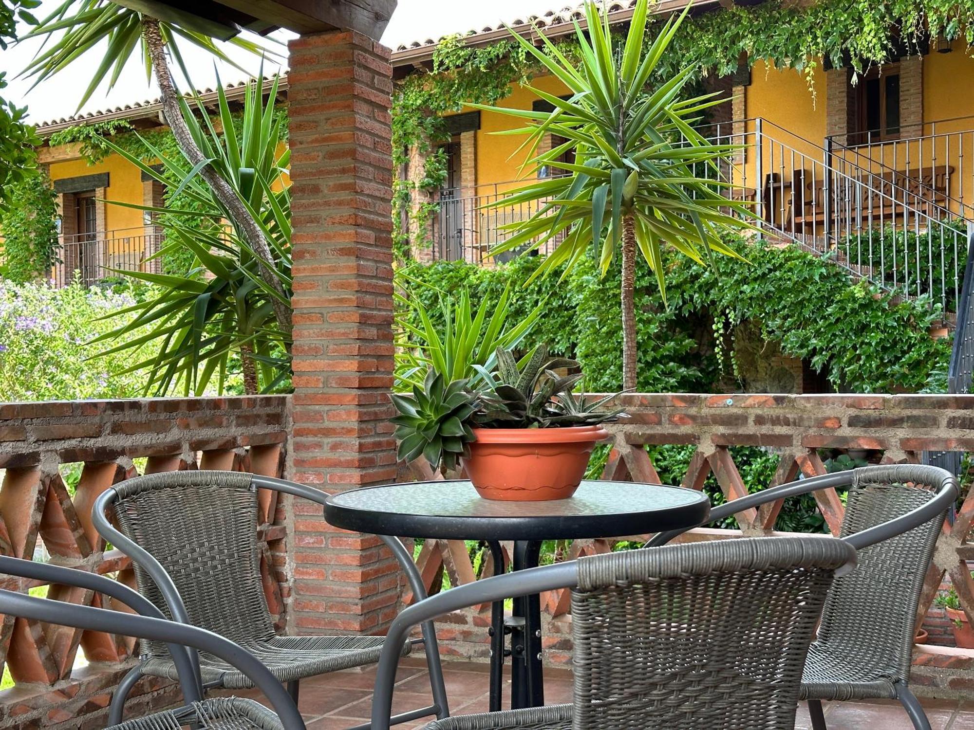 Hotel Rural La Covacha Losar De La Vera Εξωτερικό φωτογραφία